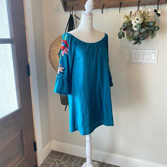 VAVA Floral Embroidered Dress Teal Blue Bell Sleeve Sz XS Beach Summer Tropical - Picture 2 of 9